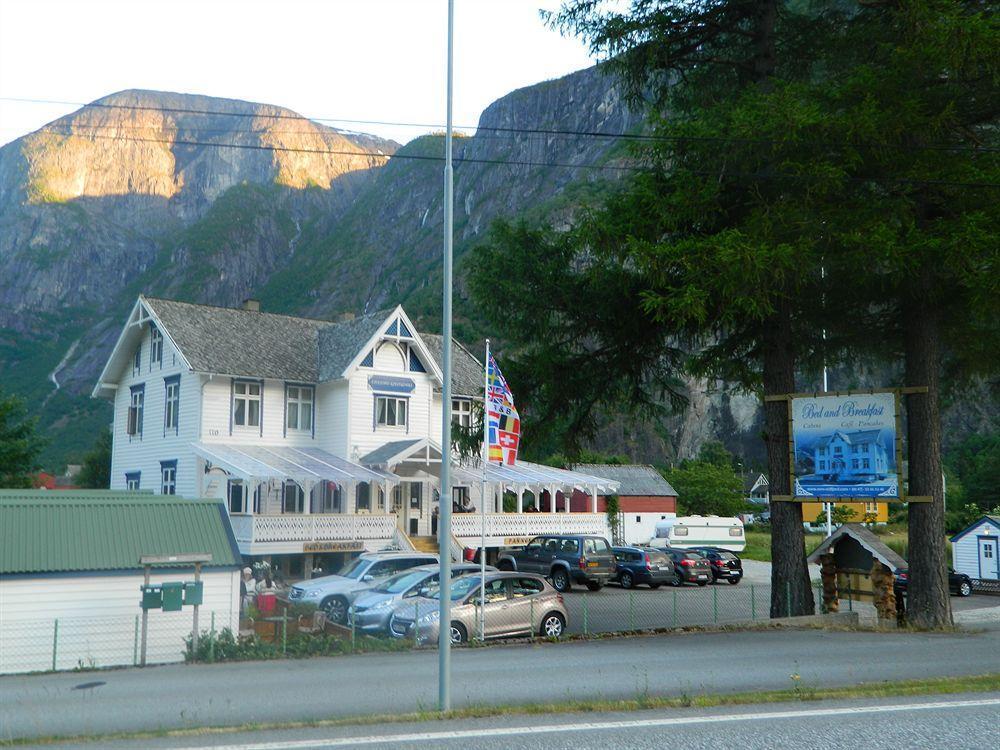 Eidfjord Gjestgiveri Bed & Breakfast Luaran gambar